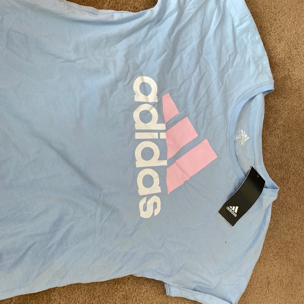 Addias shirt